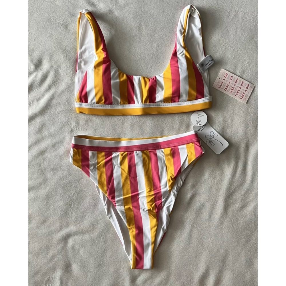 DIPPIN DAISY’S Swimwear Festival Bikini Top & Ultra Bikini Bottoms, 2-piece set
